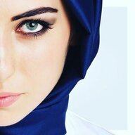 الضحكة النادرة